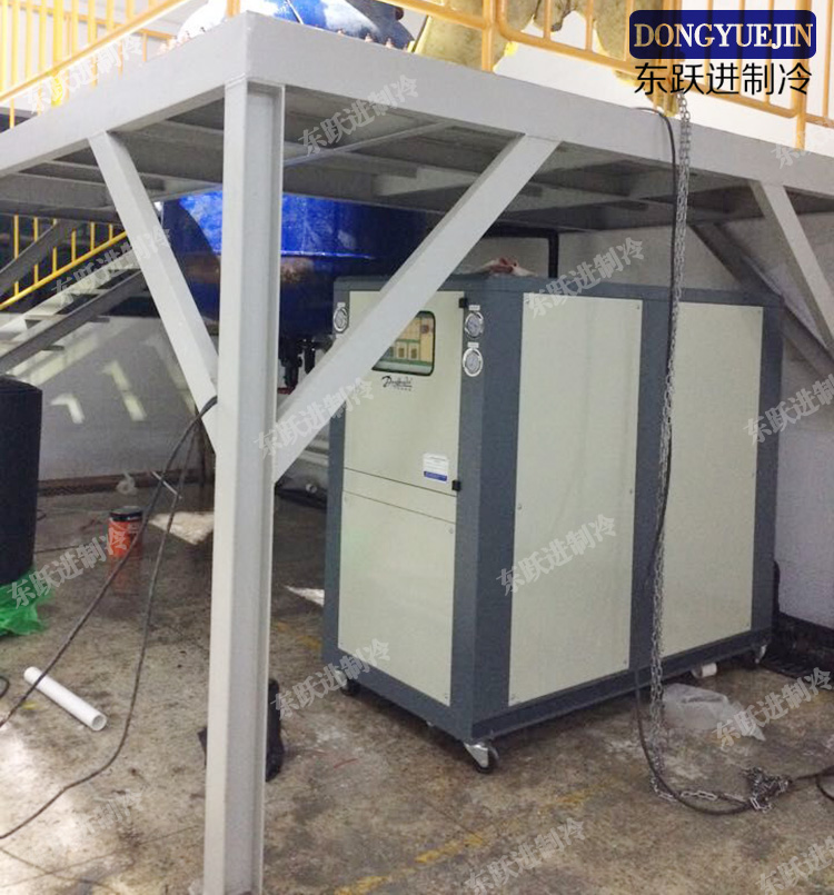 水冷式冷水機 水冷式冷水機